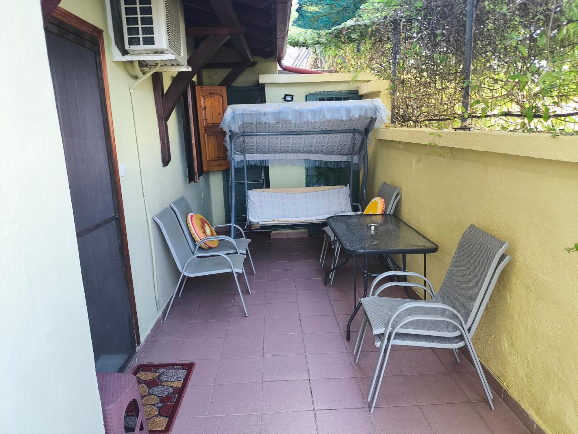 Vangel Backyard Áyios Nikólaos Luaran gambar